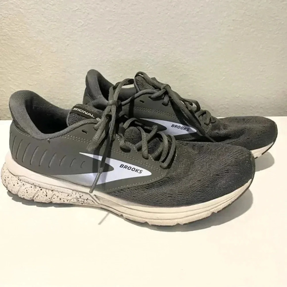 Brooks Athletic Sneakers - Picture 1 of 5